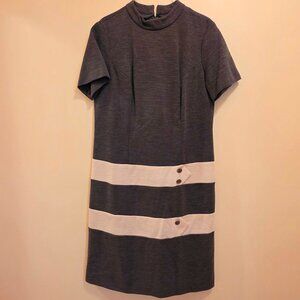 Vintage Toni Todd Gray / White Mode Neck Shift Dress (buttons discolored)